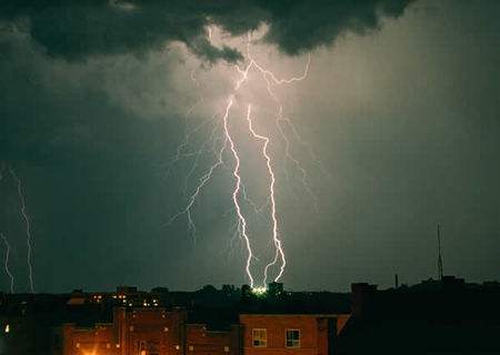 電子地磅秤怎么預(yù)防雷擊？介紹地磅秤雷電防護(hù)原理及具體措施